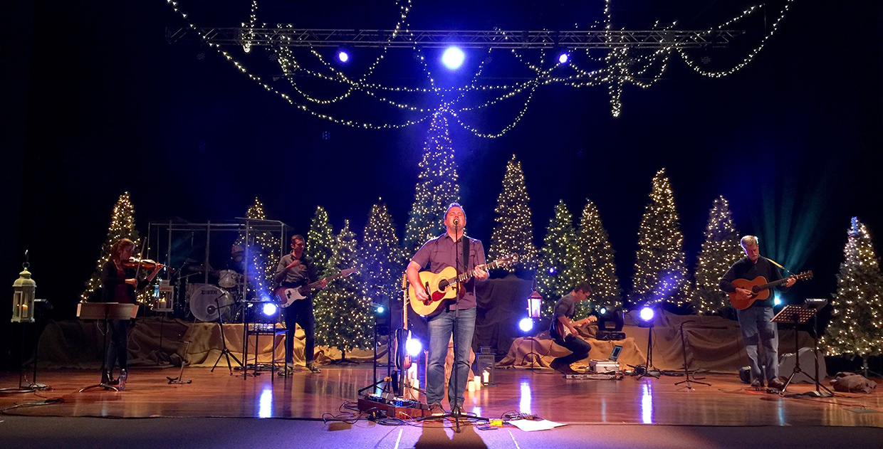 Criss Crossed Christmas Church Stage Design Ideas