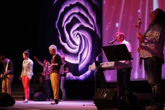 noid-253543_4131599821571_1799772130_n