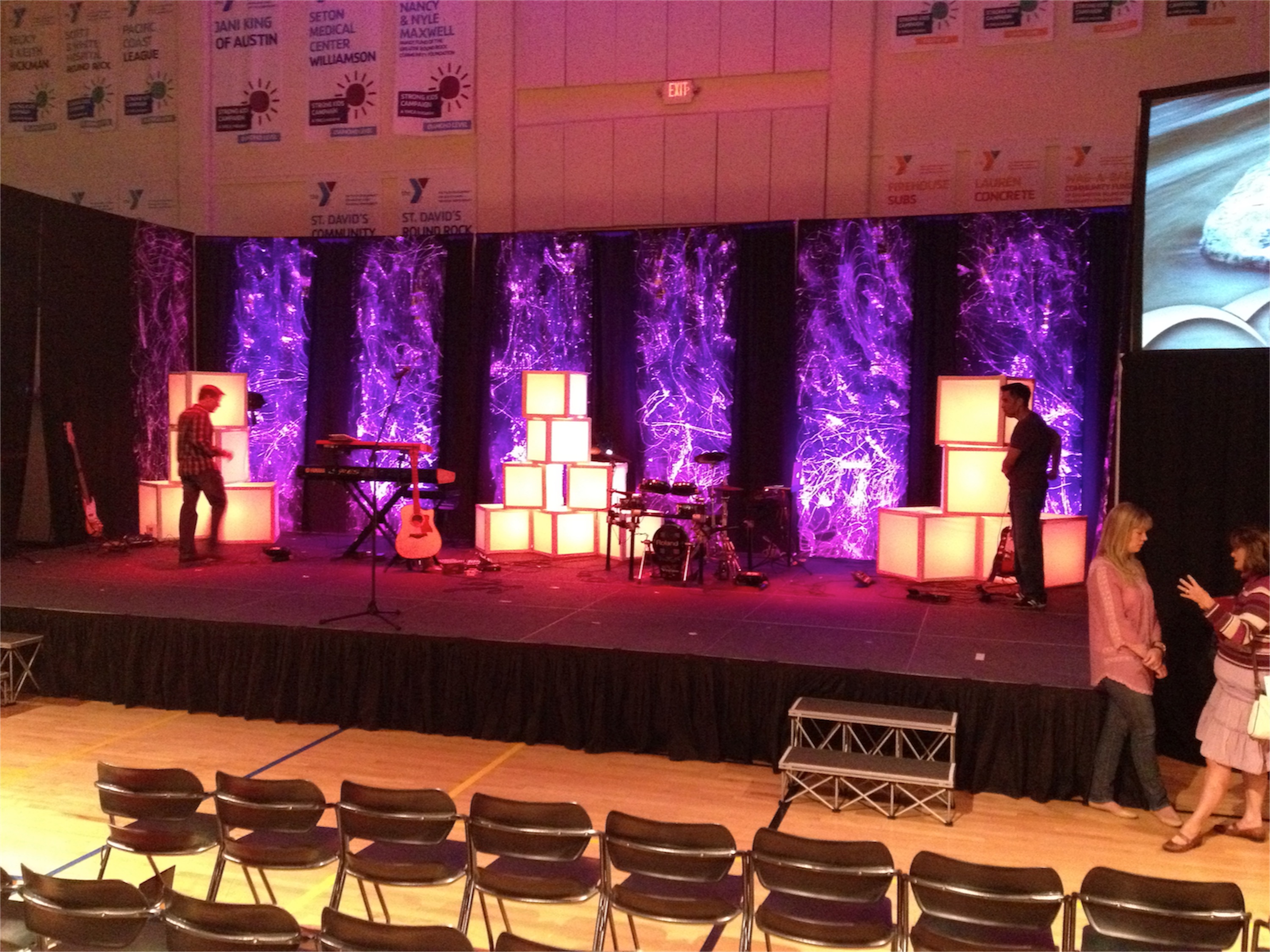 Diffuse the Light Boxes - Church Stage Design Ideas - Scenic sets and