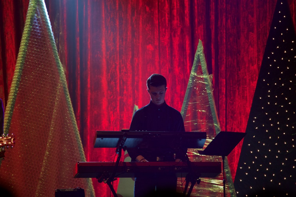 CF Women's Christmas 2015