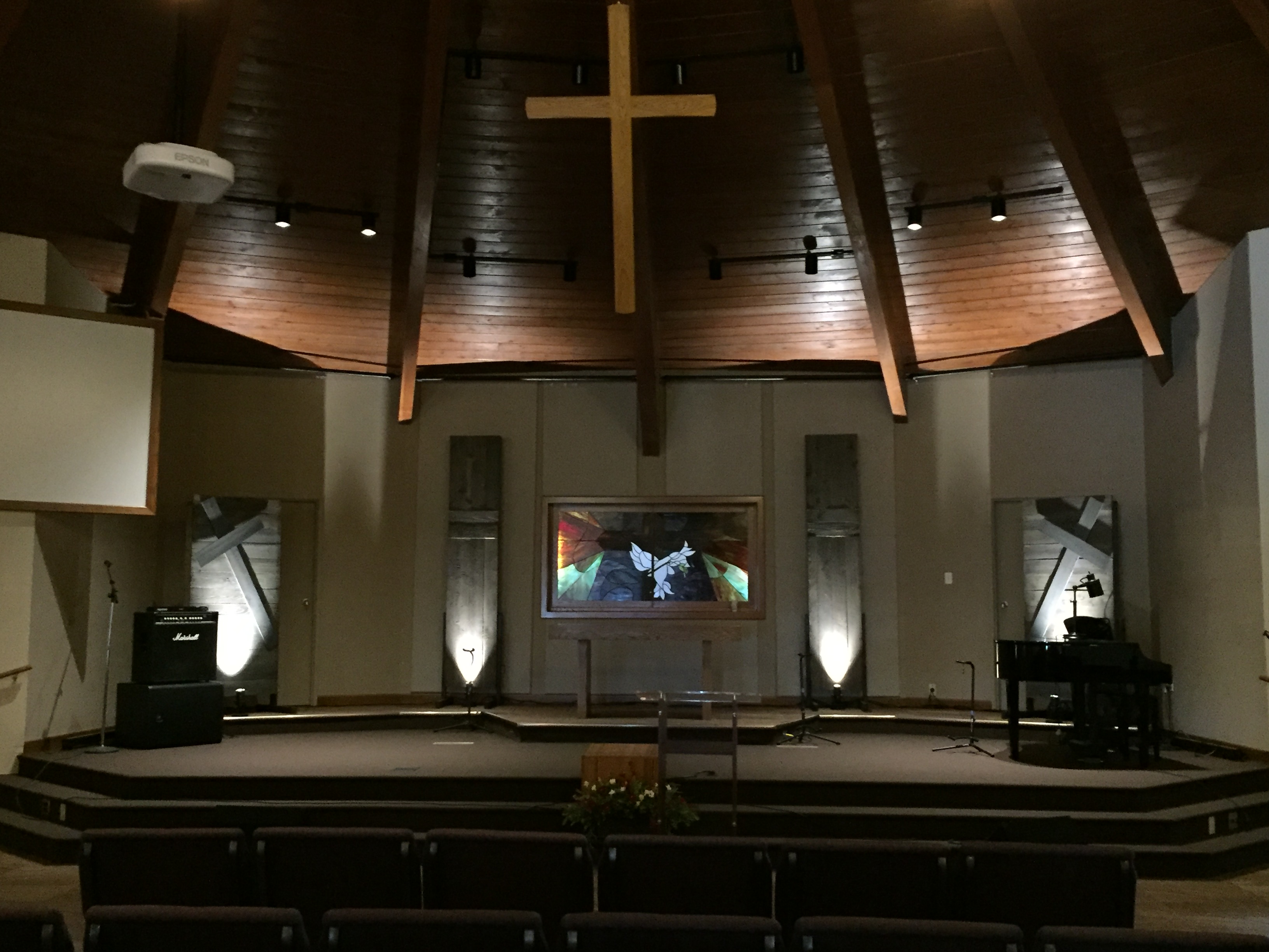 Sprawling Screens Church Stage Design Ideas Scenic sets and stage